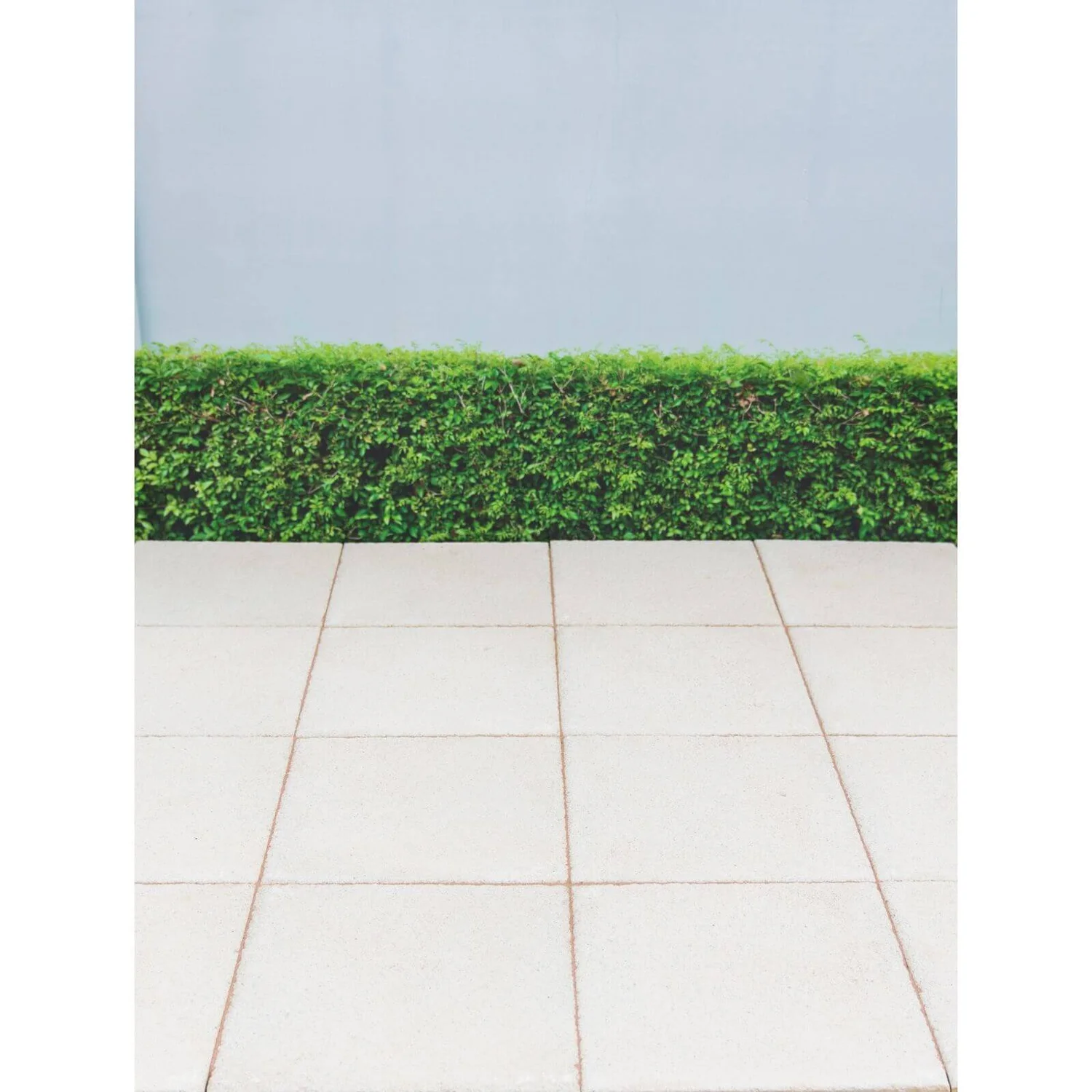 Stylish Stone Cambridge Textured Paving 450 X 450mm - Full Pack - Buff 5 Stylish Stone Cambridge Textured Paving 450 X 450mm - Full Pack - Buff - Image 3