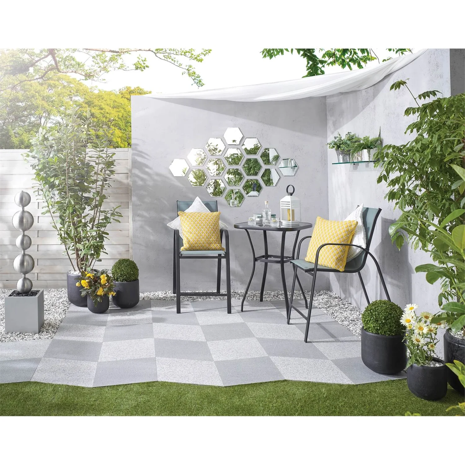 Granite Diamond Paving 450 X 450mm Light Grey (Full Pack) 4 Granite Diamond Paving 450 X 450mm Light Grey (Full Pack) - Image 2