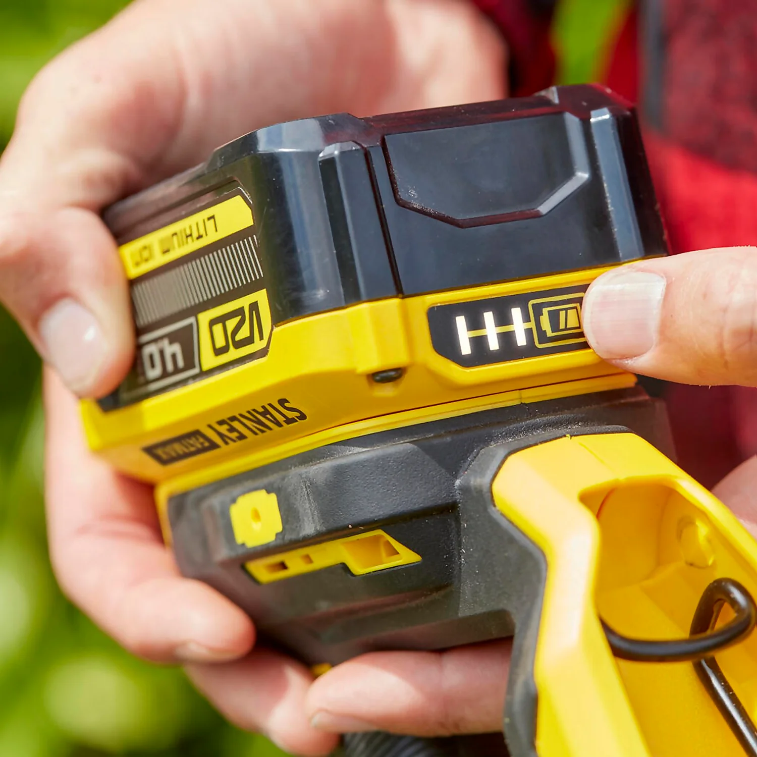 STANLEY FATMAX V20 18V Cordless 33Cm String Trimmer (Sfmcst933M1-Gb) 9 STANLEY FATMAX V20 18V Cordless 33Cm String Trimmer (Sfmcst933M1-Gb) - Image 7