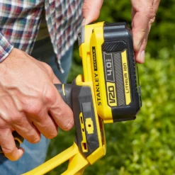 STANLEY FATMAX V20 18V Cordless Hedge Trimmer 55cm (Sfmcht855M1-Gb) -GreenScape Sales Store 12882306 1494843588929180