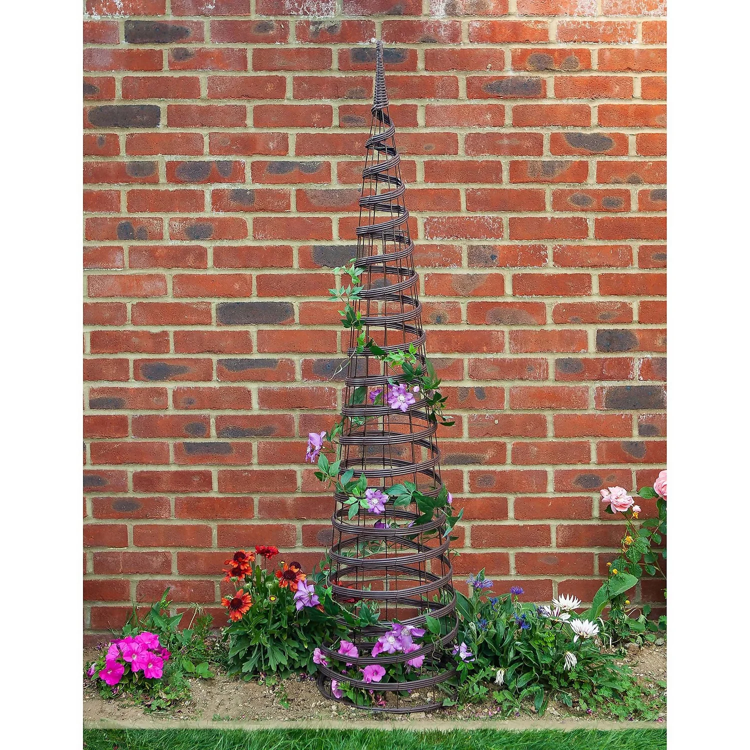 Smart Garden Faux Rattan Obelisk - Chestnut 4 Smart Garden Faux Rattan Obelisk - Chestnut - Image 2