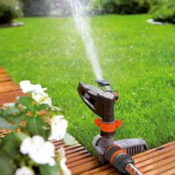 GARDENA Pulse Spike Water Sprinkler -GreenScape Sales Store 13489629 1324924640425386