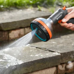 GARDENA Premium Multi-Sprayer 15 GARDENA Premium Multi-Sprayer -GreenScape Sales Store 13514456 1134936407878388