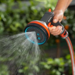 GARDENA Premium Multi-Sprayer 19 GARDENA Premium Multi-Sprayer -GreenScape Sales Store 13514456 1194936408042464