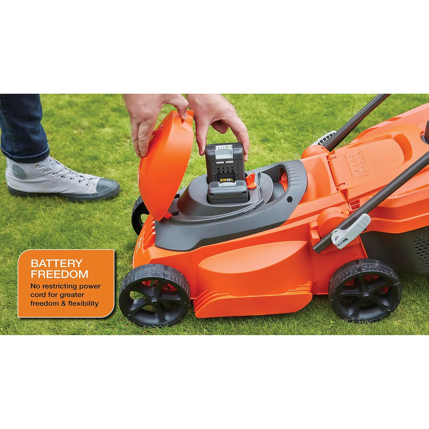 Flymo 40V SimpliStore 300R Li Cordless Lawn Mower - 30cm 5 Flymo 40V SimpliStore 300R Li Cordless Lawn Mower - 30cm - Image 3