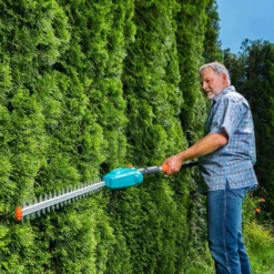 GARDENA Telescopic Cordless 18V Hedge Trimmer -GreenScape Sales Store 13524827 8794936344406731