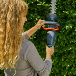 GARDENA ComfortCut Cordless 18V 50 Hedge Trimmer -GreenScape Sales Store 13524828 1545049587703195