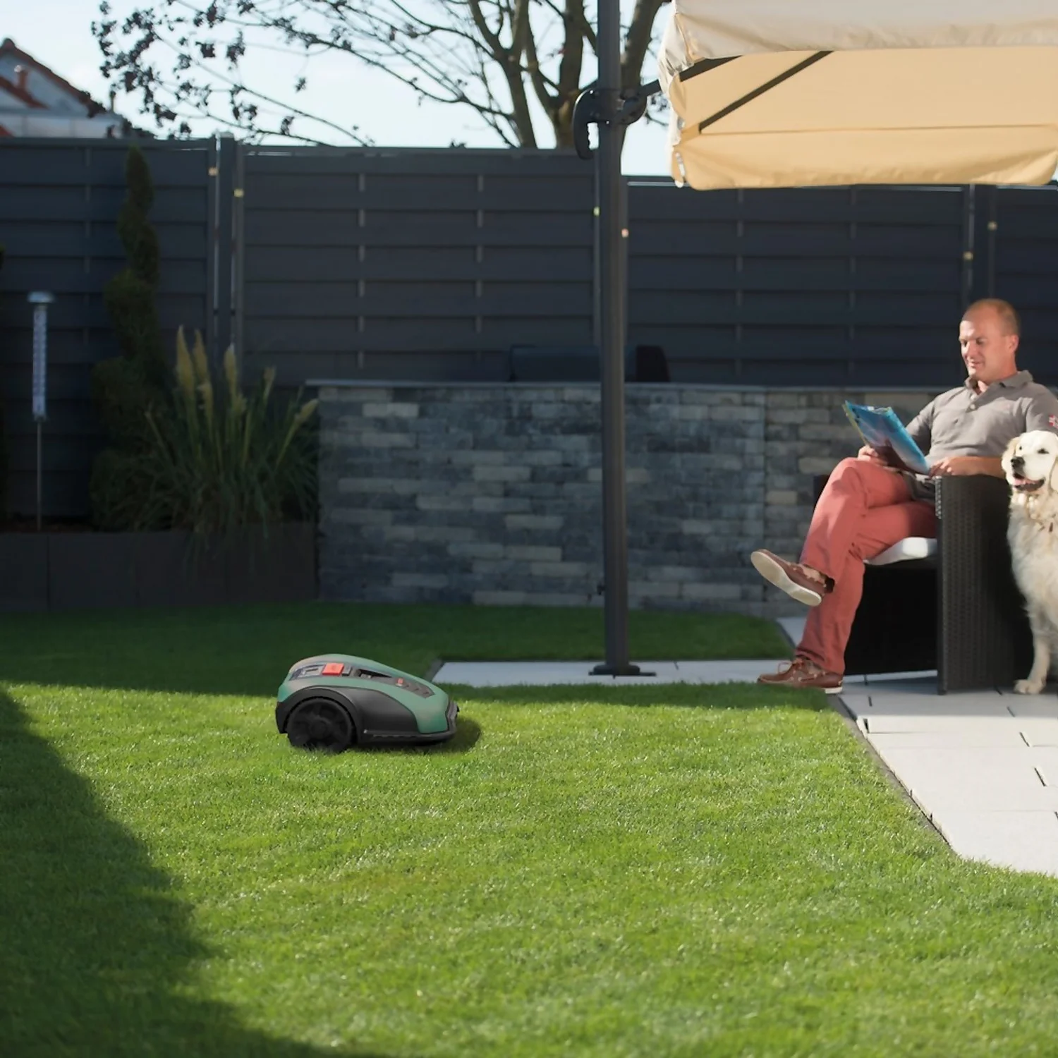 Bosch 18V Indego M 700 Robotic Lawn Mower - 19cm 10 Bosch 18V Indego M 700 Robotic Lawn Mower - 19cm - Image 8